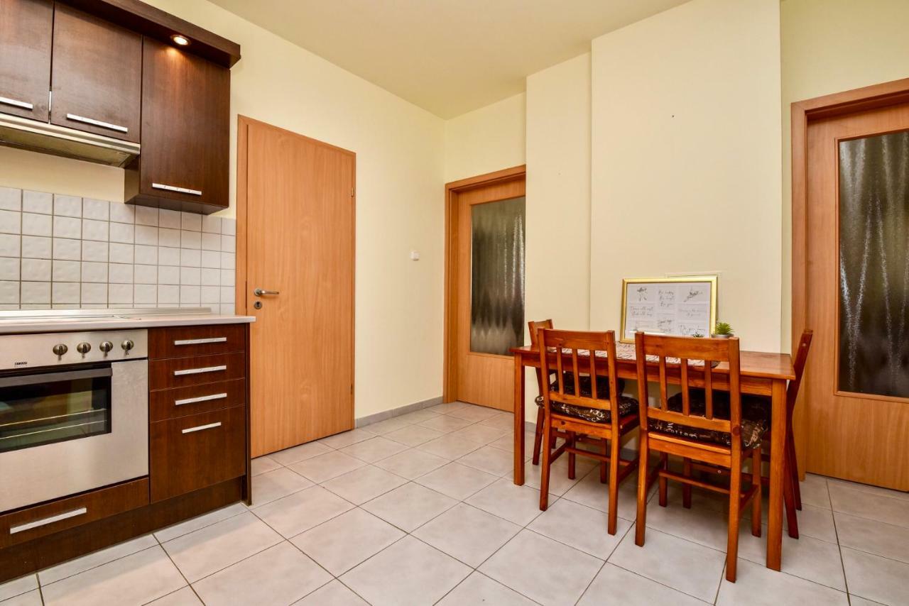 Cappuccino With Balcony And Free Parking Apartament *